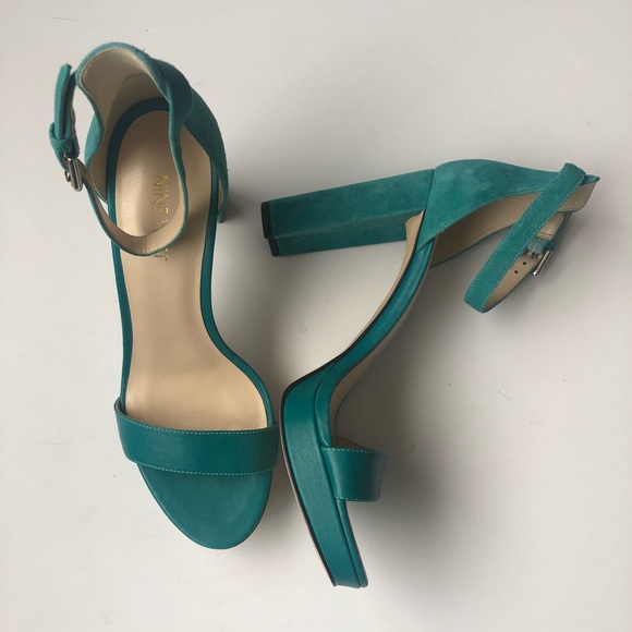 nine west teal shoes
